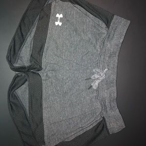 Gray under armor shorts